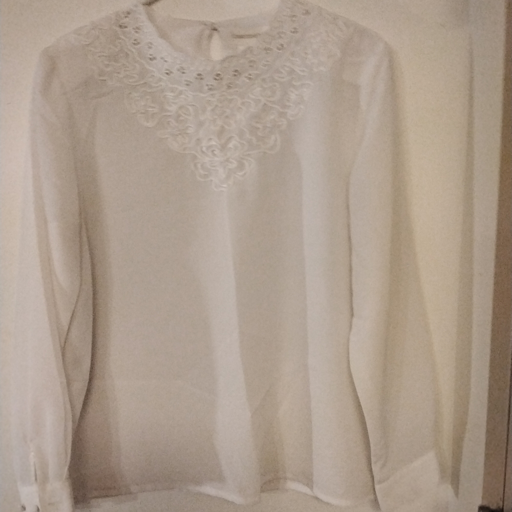 Christie & Jill Women Blouse